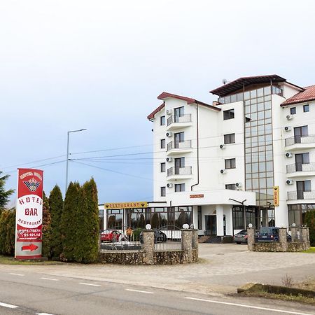 Hotel Coral Satu Mare Exterior foto