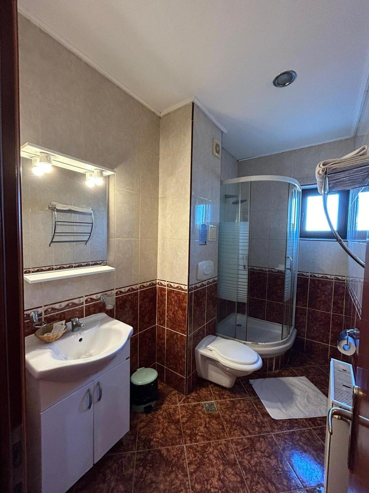 Hotel Coral Satu Mare Exterior foto
